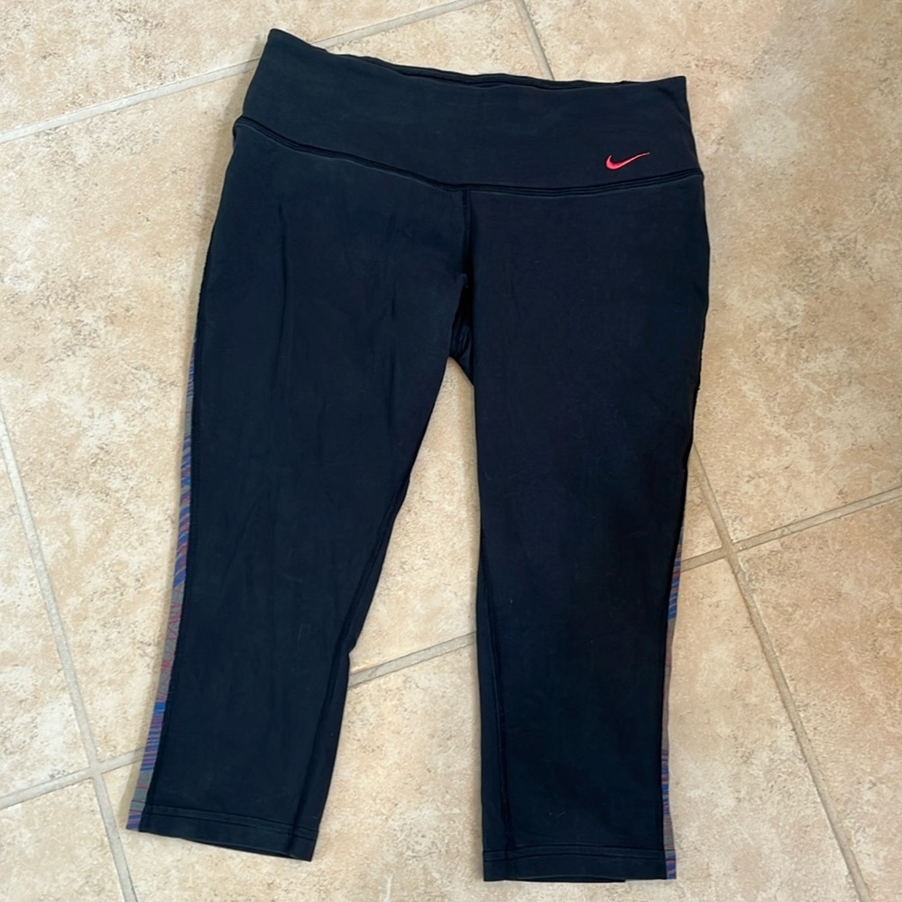 Nike cropped leggings